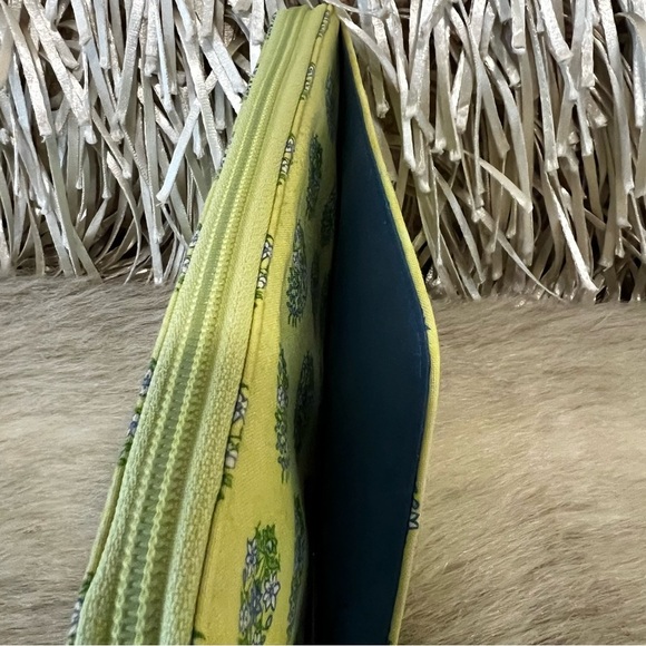 Vera Bradley Citron 2006 Travel Wallet Yellow Green Blue Y2K Zipper Passport - Picture 5 of 12